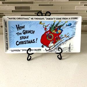 NEW DR. SUESS GRINCH PLATER (Stand not included)